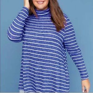 • Lane Bryant • Soft Turtleneck Striped Long Sleeve Shirt - Blue & White